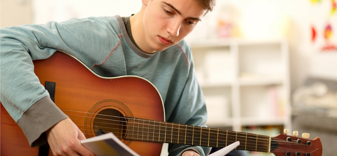 3 Mistakes You're Making While Learning to play an Instrument